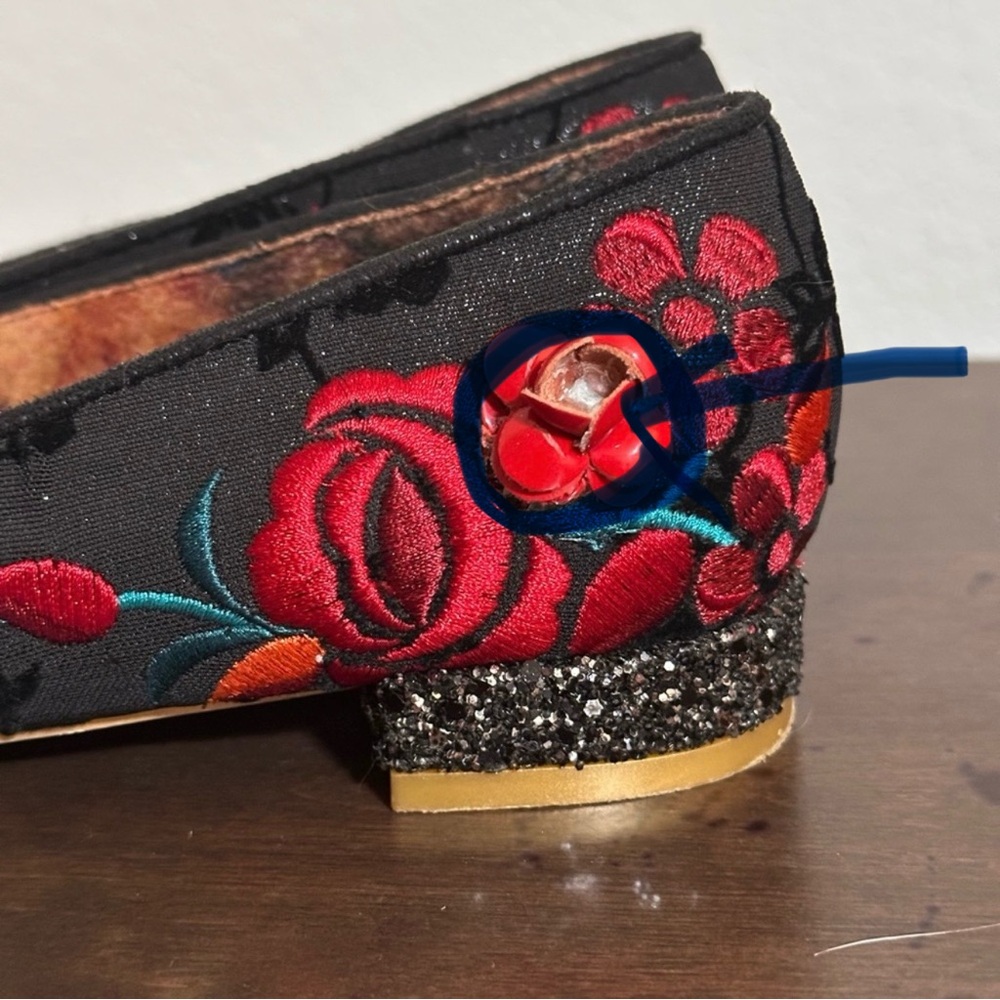 Irregular‎ Choice Casa Blanka Black Floral Embroidered Flats Women UK 38 US 7.5 - Picture 14 of 14